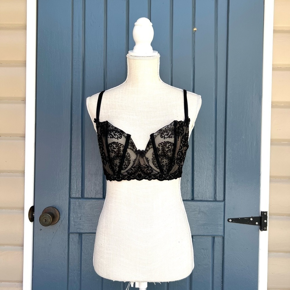 Victoria's Secret Black Lace Bra Women Size 34 DD
